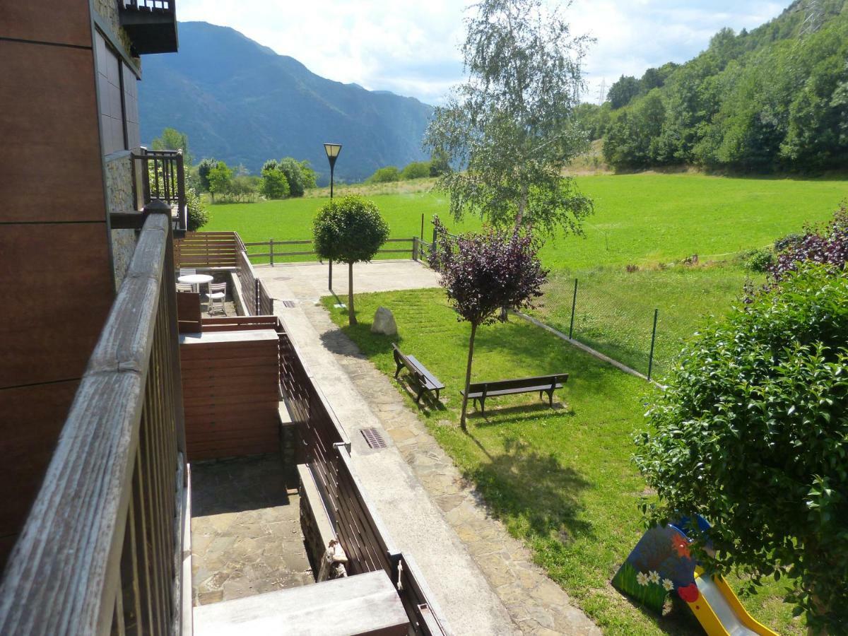 Apartament Hug Roger Valencia D'Aneu ภายนอก รูปภาพ
